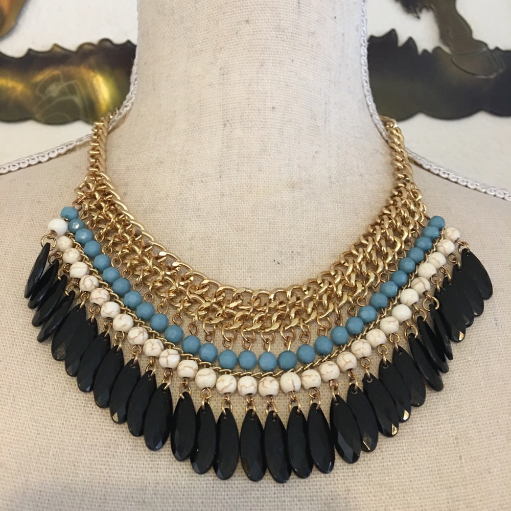 Multi tone beaded fringe chain link necklace